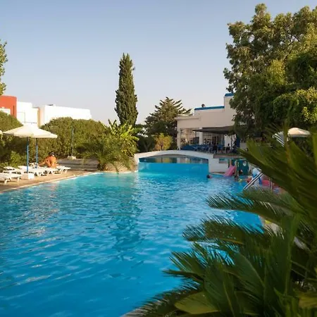 Notos Hotel 3*